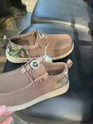 HEYDUDE Mossy Oak CR Wally Funk Outdoor Camo Comfortable Lightweight Slip on Shoes #tiktokshopcreatorpicks #mossyoak #sliponshoes #camo #heydudepartner @HeyDude @Mossy Oak 