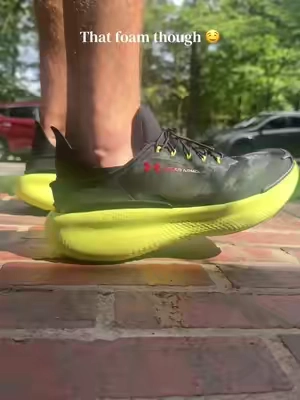 The perfect show for men or women🤩🤯 the best for long walking days @Under Armour 