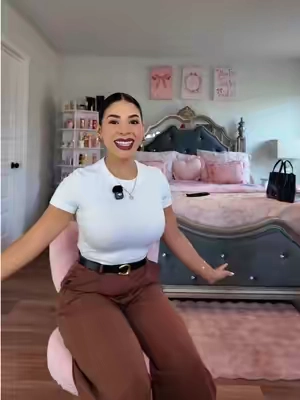 Esta silla para vanity es todo lo que está bien 😍😍😍 #vanitychair #silladevanity #tiktokshopcreatorpicks #viral 