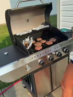 #rwflame #grill #grillingseason #grills #backtoschoolsale @vqsandtattoos❌ 