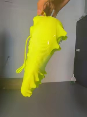 7673637370683477262