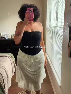 this skirt is so stylish and has shapewear built in i’m 6ft wearing a large !  #popilush #shapewear #shapeweartiktok #womensfashion #womensskirt 