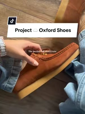 This rich brown color is whiskey! @Project Cloud #projectcloud #fallshoes #suedeshoes #comfyshoes #oxfordshoes 