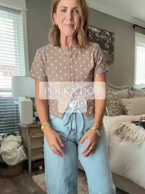 LOVE this cutie top 🤩 #falloutfits #outfitinspo #cutetops 
