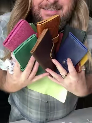 Can you really have to many when it’s the best wallet ever? #bifoldwallet #leatherwallet #tiktokshopcreatorpicks #TikTokshopbacktoschool #plgpartner 