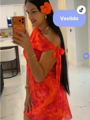 Este vestido está hermoso 😍 como referencia estoy usando una talla M y peso 155 lb #dress #vestidos #women #outfit #flowers 
