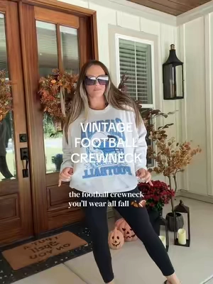 The football crewneck you’ll have on repeat all fall 🏈🍂 Vintage, cozy and perfect for game days, tailgates + football weekends.  #footballseason #footballcrewneck #gamedayoutfit #fallfashion #fall   @PartyOnShop 