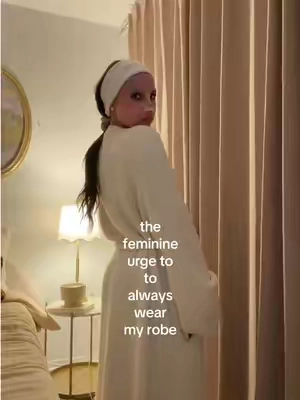 & a face mask 🕯️so cozy  (one size fits all)  #robe #loungewear #comfort #comfortathome 