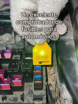Un excelente comprobador de fusibles para automóviles.#bluecollar #diyer #dealsforyoudays #mechanic #autorepair