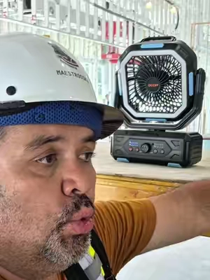 Ventilador portátil con baterías recargables  #ventilador #portablefan #campingfan #ventiladorrecargable  #campingfan 