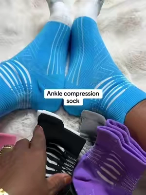 Say goodbye to foot swelling #anklecompressionsocks #plantarfasciitis #plantarfasciitisrelief 