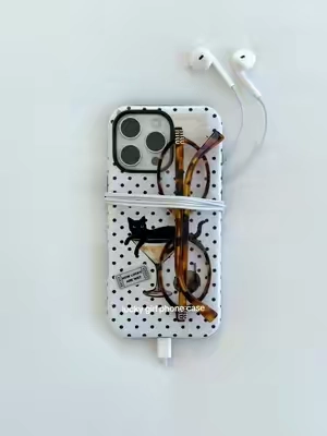 #coolgirlaesthetic #phonecase #olive #cleangirlaesthetic #catlover 
