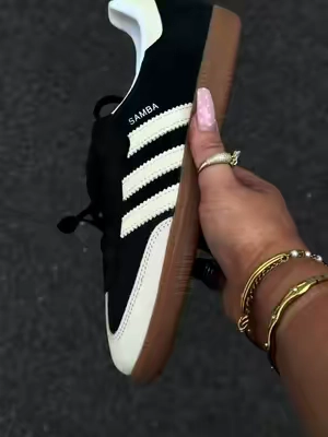 These are just so easy to wear #fyp #OOTD #fallaesthetic ##adidas##blowthisup