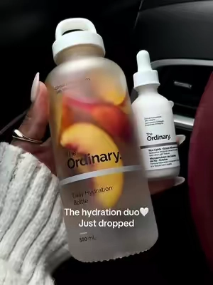 The ultimate hydration bundle by the ordinary just dropped. I don’t know how long it’s gonna be available but this serum  is amazing for dewy plump skin. #theordinary #theordinaryskincare #theordinarywaterbottle #glasswaterbottle