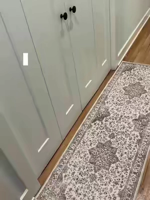 7673722630565940493