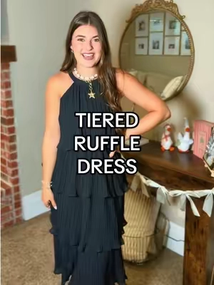 It’s everything 😍🤌🏼🤌🏼 #dress #ruffledress #weddingguestdress #fallfashion #trendyfashion 