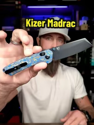 The Kizer Madrac is looking clean with that blue Micarta handle and black Nitro-V blade. Definitely one that stands out in the collection. #Kizer #KizerMadrac #PocketKnife #KnifeCollection #EDC 