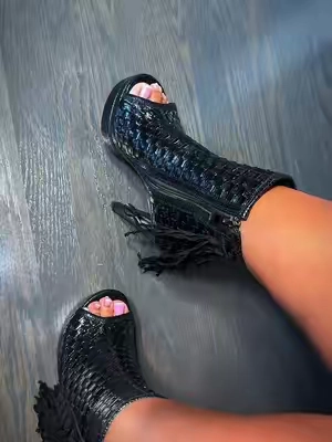 #therealnettatiktokshop #Akira #Shoes #OutFitIdeas #DressMyAge 
