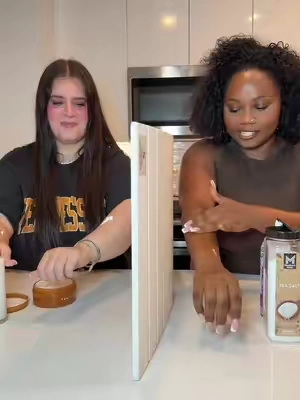 People were doing anything to smell like the salted caramel from Fenty 😩 #fentysuperbrandday #bodybutter #bodycareroutine #smellgood #fallscent 