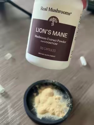 Lions mane is the answer for me and I don’t think I’ll ever go back! Of course, these statements are not approved by the FDA #lionsmanebenefits #lionsmane #lionsmanesupplement #brainsupport #cognitivefunctions 