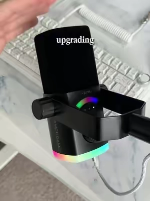 Am8 vs am8 pro - which is better ? 