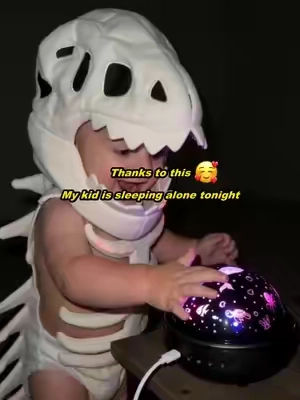 My kid finally sleeps alone #Onefirenightlightforkids#SoothingLight#BedtimeRoutine#nightlightprojector#kidsgifts