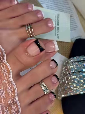 I paint my feelings on my nails. Today I feel magical. ✨TY #fyp #pressonnails #nail #toenail #frenchnails 