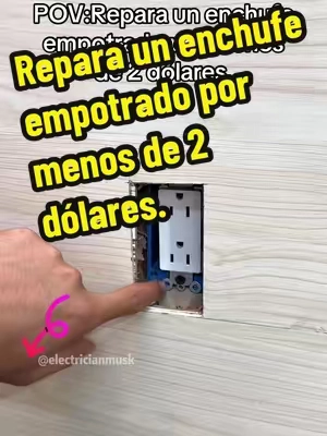 Cobro 150 dólares por arreglar un tomacorriente empotrado, pero usar este nivelador para tomacorrientes empotrados cuesta menos de 2 dólares.#bluecollar #diyer #sparky #electrician #electriciansoftiktok 