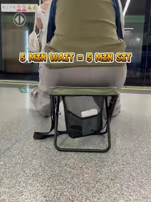 Waiting for the late‑night subway alone? This small portable chair gives you a comfortable spot to rest #WeeklyDeals #TikTokshopbacktoschool #GiftGuide #walkingchair #portablechair XJY INS‑2