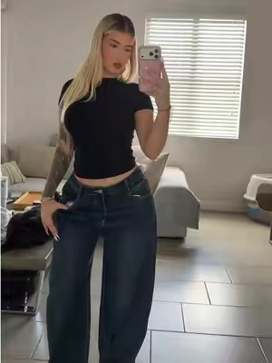 we love a good oversized Jean