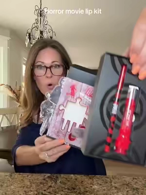 Horror movie lip kit. @Glamlite #lipcombo #TikTokshopbacktoschool 