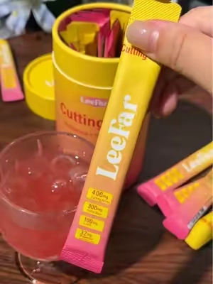 sipping my "pink drink" everyday bc bikinis are about to fearme this summer #TikTokShopDealsforYouDays #Leefarcuttingmix #suplementosnaturales #weeklydeals #payday