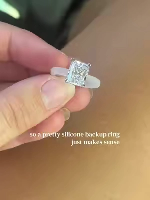 My real wedding ring does NOT come to work with me 😂💍 this is the pretty backup I can actually get my hands dirty in. #Rinfit #SiliconeRing #WorkRing #SiliconeWeddingRing #TikTokshopbacktoschool 