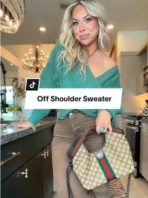 Give me this upscale sweater in Every. Single. Color👏🏼🤎 @btfbm_us @btfbm_shop #offshouldersweater #sweaterweather #sohochic #backtoschool #sweater 