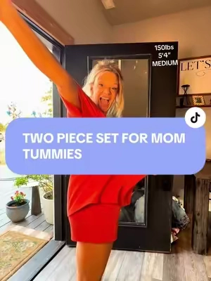 I usually avoid sets like these…BUT THIS one is mom pooch approved ✅ #apronbelly #comfymomstyle #lowerbelly #mompooch #twopieceset 