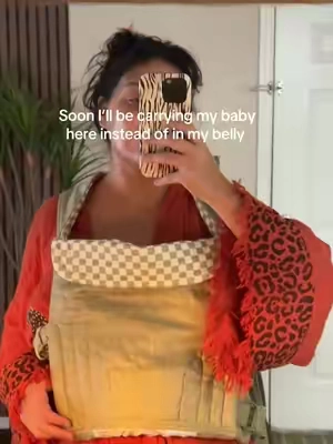 🥹🥹🥹🥹 #babycarrier #babywearing 