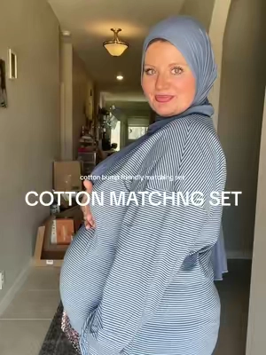 this set is 95 percent cotton and SO perfect for pregnant and postpartum mamas who just want to be comfy. #matchingset#loungewear#falloutfits#maternityfashion#plussizefashion 