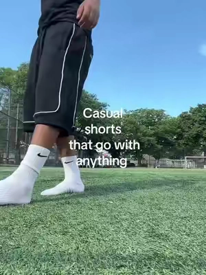 #fashiontiktok #fashiontiktok #baggyshorts 