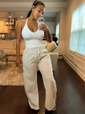 It’s the pearls for me #tiktokcreatorpicks #aelfericeden @AELFRIC EDEN #womensfashion #sweatpants 