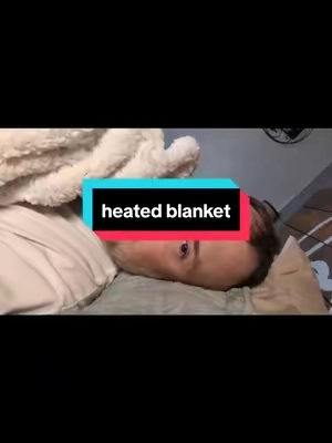 If one of you is always freezing and the other is always hot, this heated blanket might save you from the nightly thermostat battle 😂🔥❄️ You can control the heat on each side separately, so everybody gets comfortable! #Homemate #HeatedBlanket #TikTokShopFinds