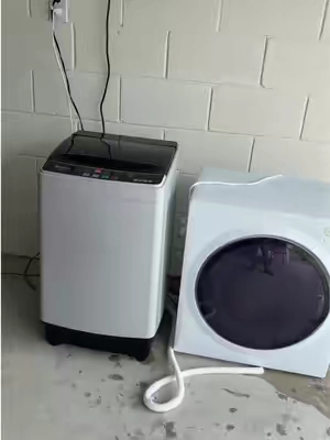 7673979358884728078