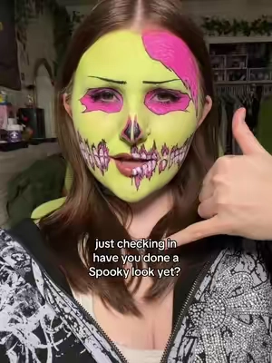 78 days till Halloween 🧟‍♀️👻✨