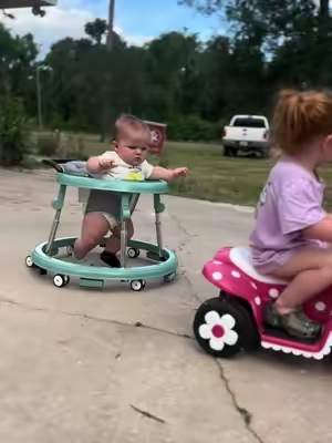 Our favorite baby walker so bubs can follow sis around #babywalker #babyboy #babywalking 