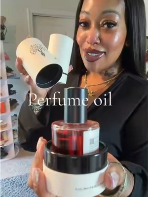 A little can go along way! #perfumeoil #perfumetok 