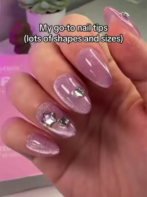 Affordable, long-lasting & SO many shapes and lengths to choose from 💅✨ Plus, they come in different quantities so you can find the perfect box for you! @BeetlesGelPolish #nailtips #tipexlite #nailinspo #diynail #nailsathome 
