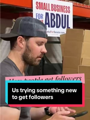 Oh, so that’s how you’re supposed to get new followers 🤦‍♂️ why didn’t we think of this sooner. #viral #toffee #socialmedia #followers #hacks 