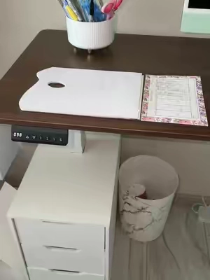 All I’m missing now is a walking pad @SEDETA #sedeta #sedetadesk #standingdesk 