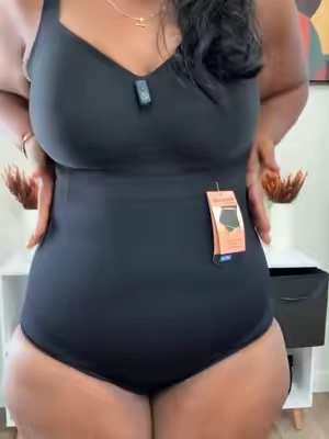 This is your sign! #snatched #shapewear #faja #OOTD #womensfashion 