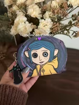 all coraline fans need one ✨#coraline #cardholder #cardholderwallet #wallet 
