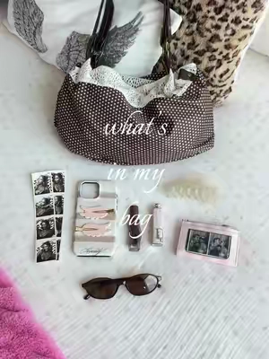 the cutest bag for fall 💗 #whatsinmybag #girly #aesthetic #falloutfits #purse 